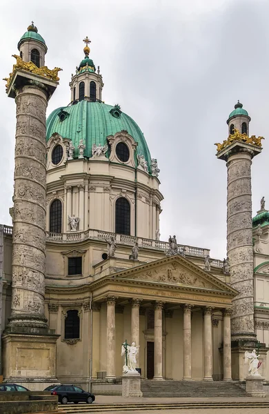 圣查尔斯教堂维也纳 — 图库照片