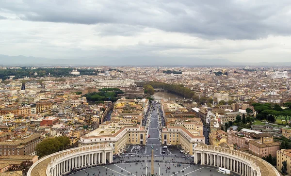 St. Peter Meydanı ve Roma, Vatikan manzarası — Stok fotoğraf