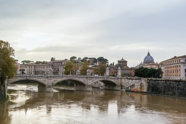 Ponte Vittorio Emanuele II, Roma