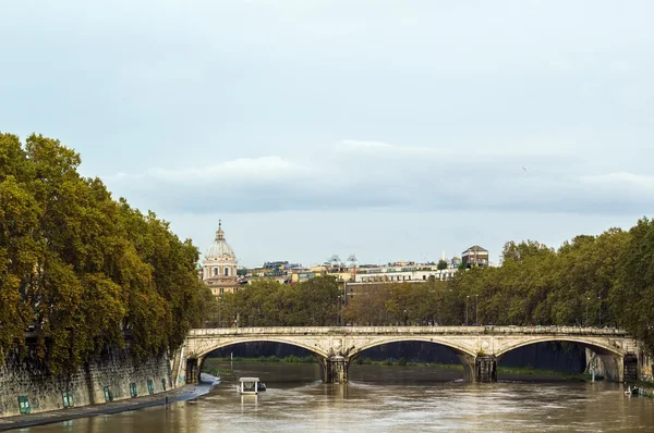 Vue sur le Tibre, Rome — Photo