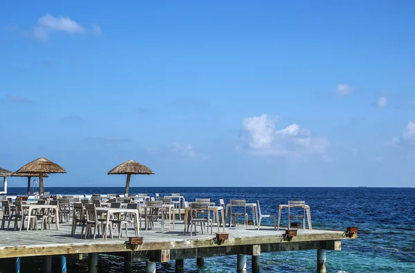 Restaurant on the beach, Maldives — Stock Photo, Image
