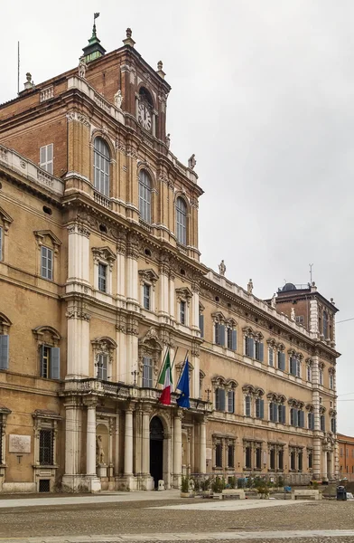 Ducal Palace of Modena, Italy — Stock Photo, Image