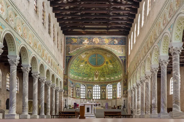 Basílica de San Apolinar en Classe, Italia —  Fotos de Stock