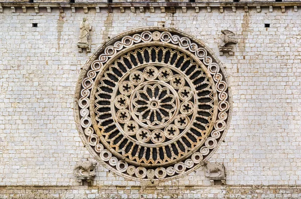 Rose-fönstret, Assisi, Italien — Stockfoto