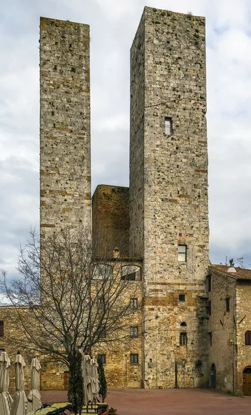 Torri dei Salvucci, San Gimignano, Olaszország — Stock Fotó