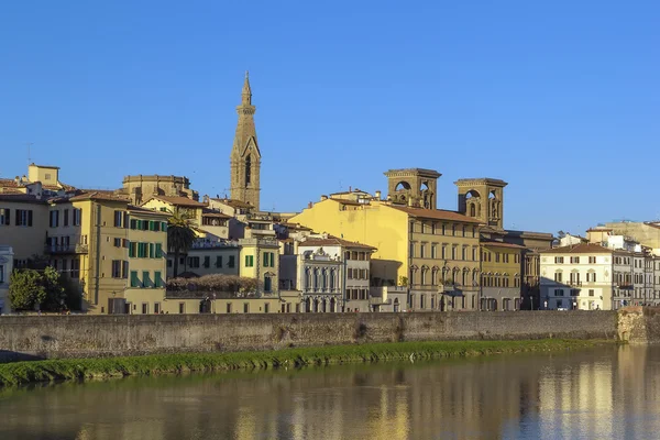 Embankment of Arno river, Florença — Fotografia de Stock