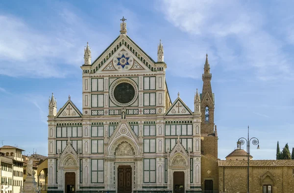 大教堂的圣十字教堂，佛罗伦萨，意大利 — 图库照片
