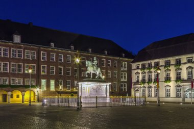 Dusseldorf, Almanya'nın Belediye Binası