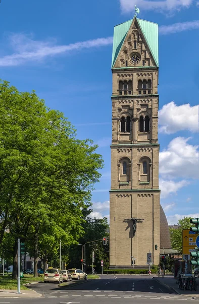 Rochuskirche 塔，杜塞尔多夫德国 — 图库照片