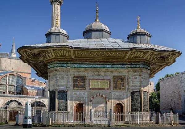 Fontanna Ahmed III, Istanbul — Zdjęcie stockowe