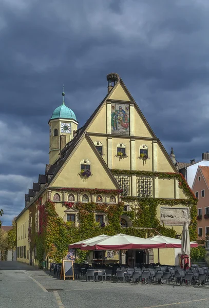 Старая ратуша, Вейден-ин-дер-Фаббад, Германия — стоковое фото