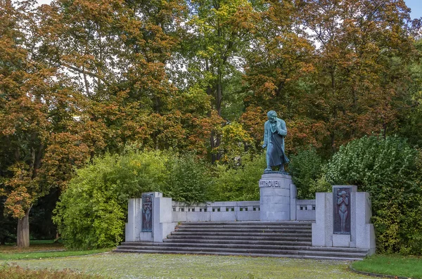Пам'ятник Бетховена, Карлові Вари — стокове фото