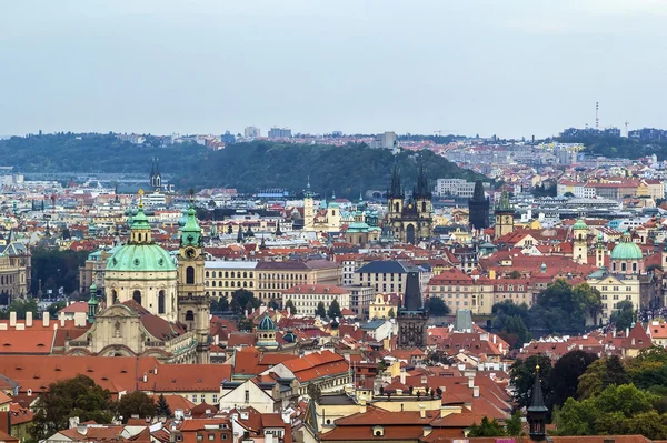 Uitzicht op de praag, Tsjechië — Stockfoto