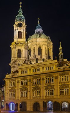 St. Nicholas Kilisesi, Prag