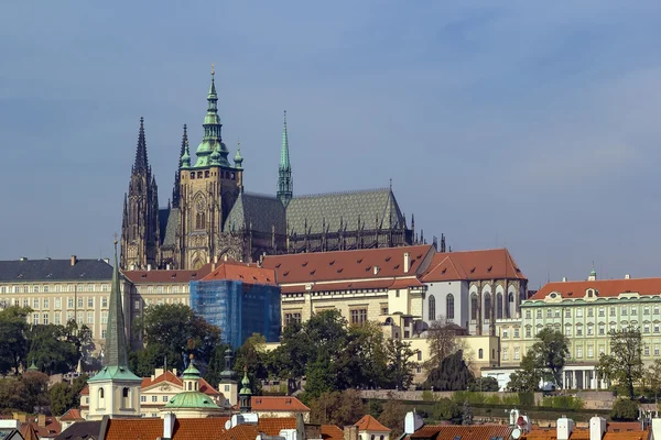 布拉格城堡的视图 — 图库照片