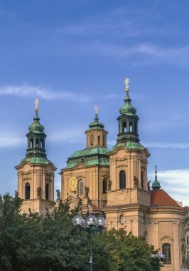 Aziz Nikolaos Kilisesi eski şehir Meydanı, Prag