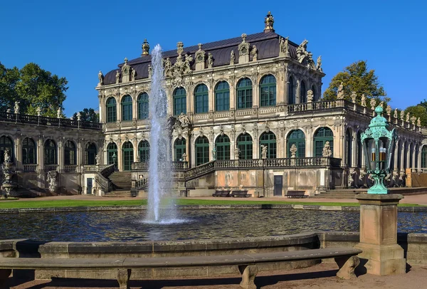 Palatset zwinger i dresden, Sachsen, Tyskland — Stockfoto