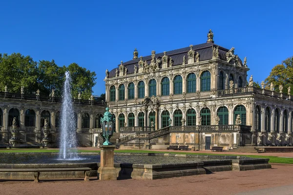 Dresden, Saksonya, Almanya zwinger Palace — Stok fotoğraf