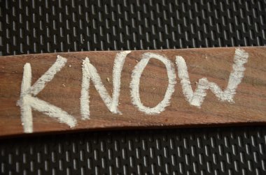 o kelimeyi biliyorum soyut üzerinde