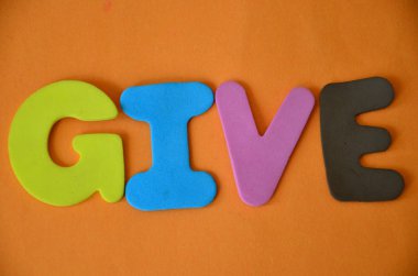 söz veriyorum bir soyut