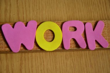 Soyut çalışmalarına Word 