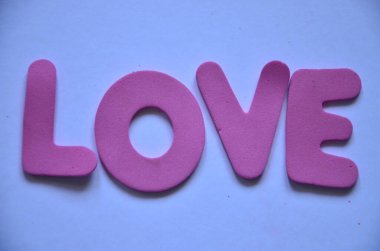 Tahtadan yapılmış aşk mektubu.