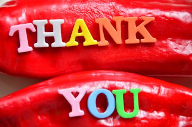 Sen kırmızı kalple mesaj atıyorsun.