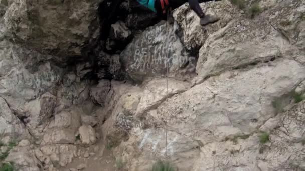 Sport Tourism Alpinism Mountain Climbers Training Mountain Sheekhan Youraktau — Stock Video