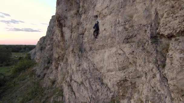 Spor Turizmi Yükseklik Dağcılar Dağda Antrenman Yapıyor Sheekhan Youraktau — Stok video