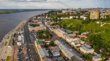 Nizhny Novgorod. Nehir istasyonuna yakın bir yerde. Hava görünümü.