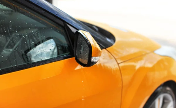 Yellow Orange Car Washed Self Serve Carwash Detail Side Mirror — Stock Photo, Image