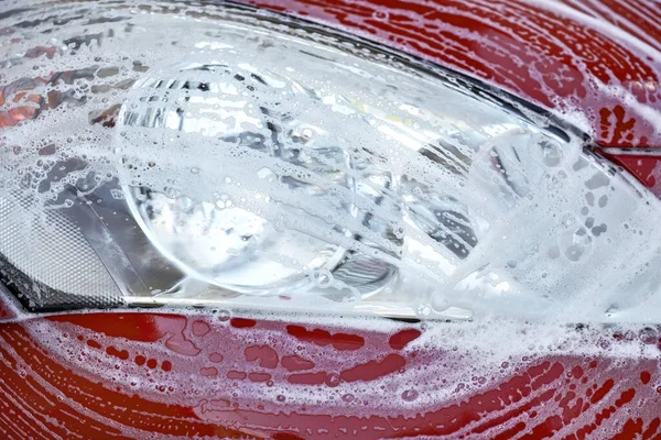 Front Head Light Red Car Washed Self Serve Carwash White — Stock Photo, Image