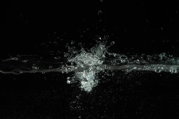 Разбрызгивание Воды Аквариумном Аквариуме Черном Фоне — стоковое фото