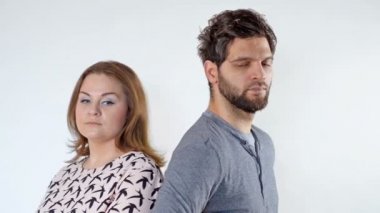 Pretenders oynayan genç Çift