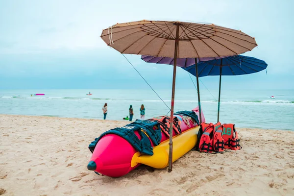 Banana Boat Life Jacket Lays Beach Umbrella — Stock Photo, Image