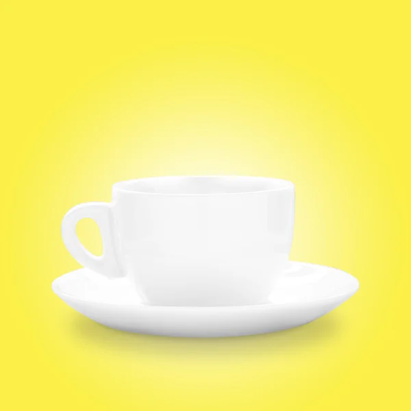Tasse à café blanche parfaite avec vapeur isolée — Photo