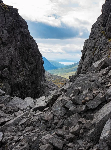 Uno Splendido Paesaggio Della Gola Con Cime Dei Monti Khibiny — Foto Stock