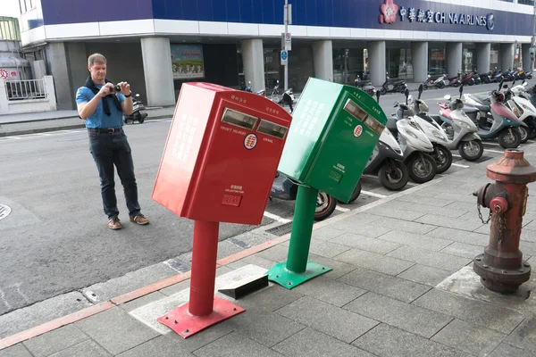 Leaning postboxes at Zhongshan district, Taipei. — Stock Photo, Image