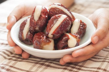 El hizmet Çince tatlı.