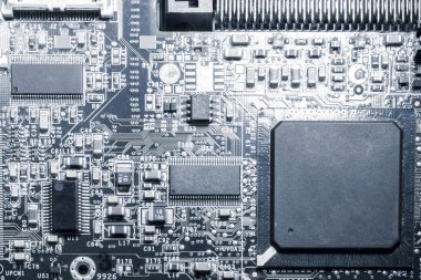 Elektronik devre kartının kapanışı