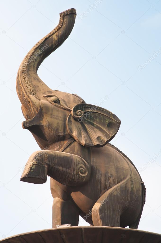 Elephant statue at Jinhu square