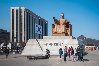Kral Sejong heykel Gwanghwamun Plaza.
