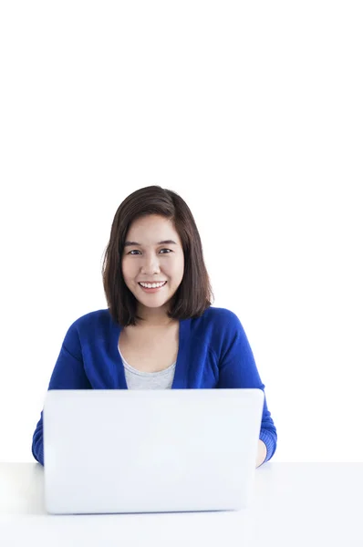 Business woman working with laptop — Stock Photo, Image