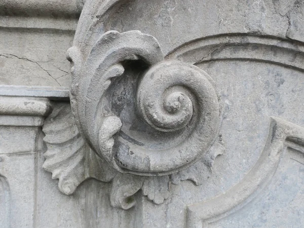 Une Spirale Pierre Sur Vieux Bâtiment Amsterdam — Photo