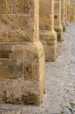 İbiza, İspanya - 26 Mayıs 2016 Rastrillo Atari Salonu, Ortaçağ Muhafız Birliği 'nin görev yaptığı yer. İbiza şehrinin eski bölgesine giriş kapısı. 1999 'dan beri dünya mirası