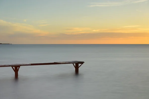 Formentera pier over de zee — Stockfoto