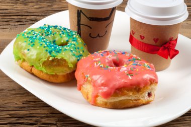 çörek. Yuvarlak kızarmış yağ patty. sweetene küçük bir kızarmış pasta