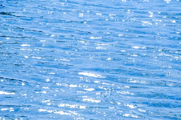 Texture Fond Eau Dans Piscine Est Photographiée Contre Jour Éblouissement — Photo