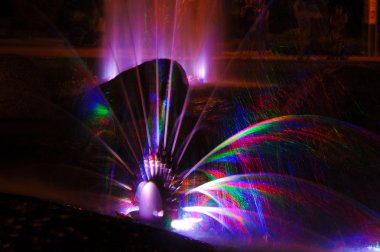 Gauss Bulanıklığı. Tasarımcı için uygundur. Çeşme jet sıvı yukarı doğru boru delik ya da basınç kuvveti atılır. Lumiere çeşme. ritmik ışık efektleri