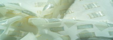 Kare metalle kaplı ipek kumaş platinyum, zümrüt çizgisi kenarlı, pastel aquamarine. desenli arkaplan, desenli kart